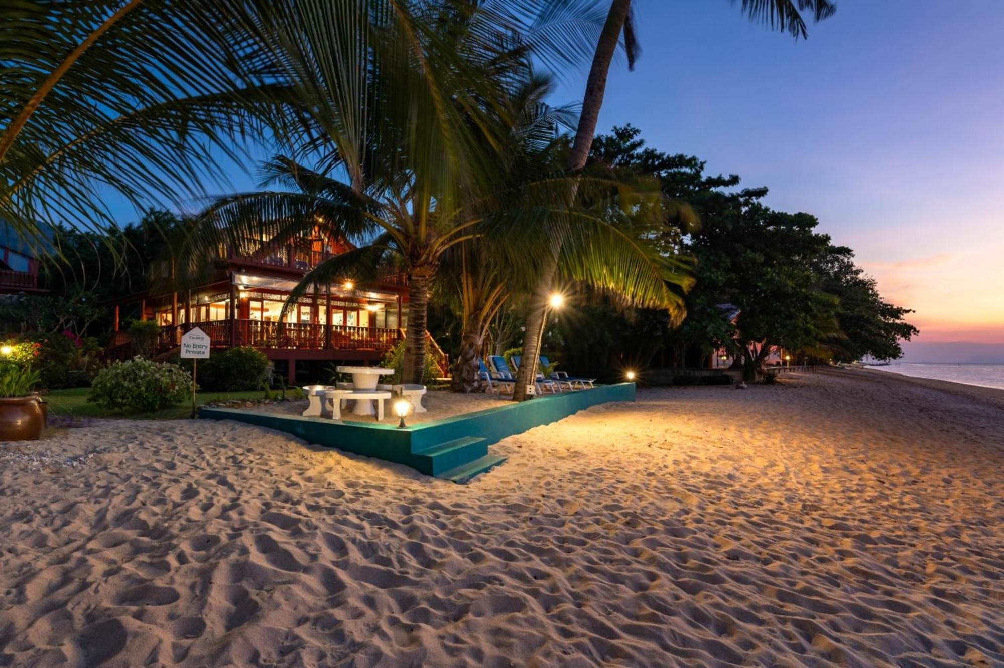 Beachfront Villa, Bang Po Ban Bang Po Exterior foto