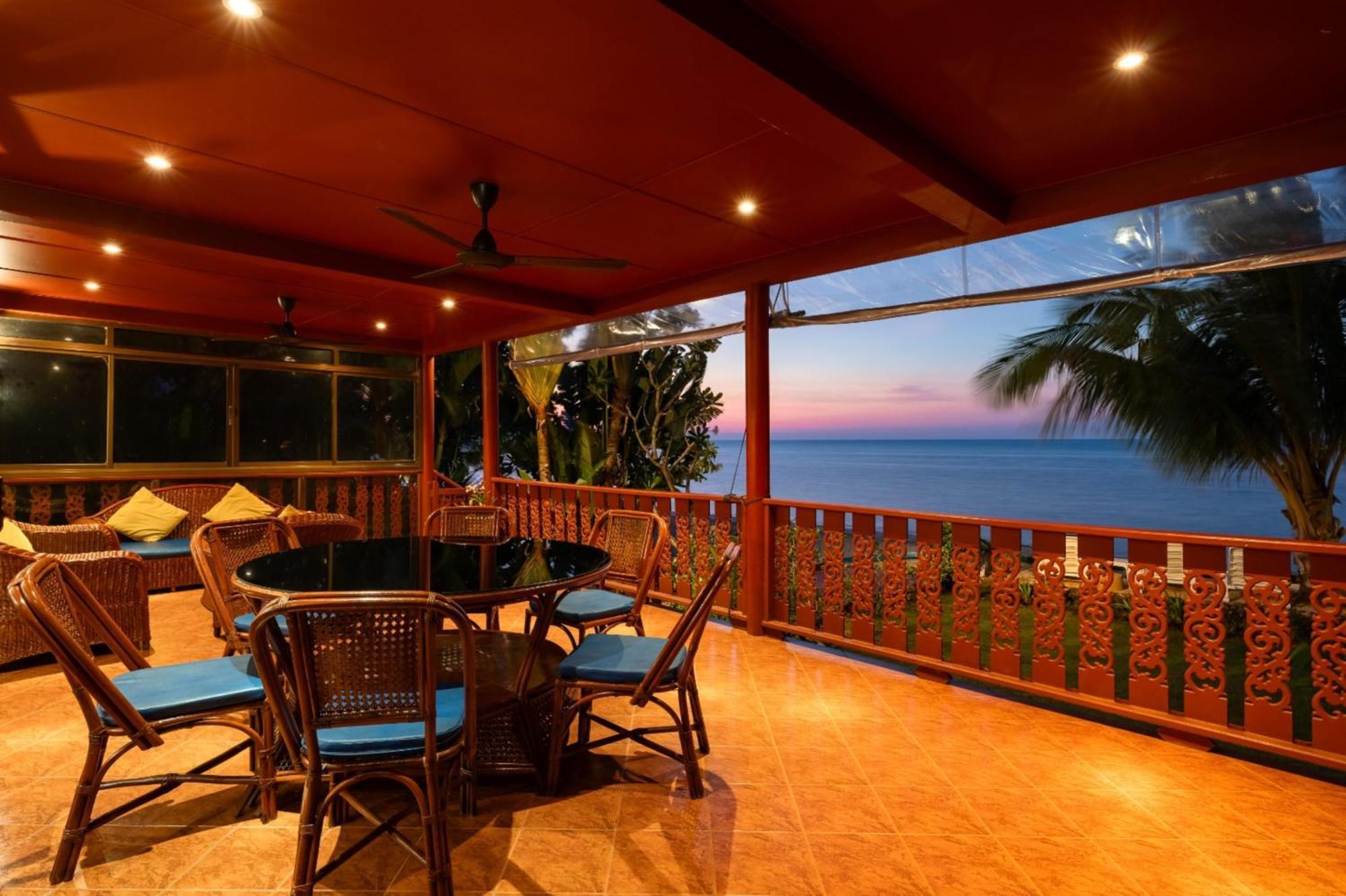 Beachfront Villa, Bang Po Ban Bang Po Exterior foto