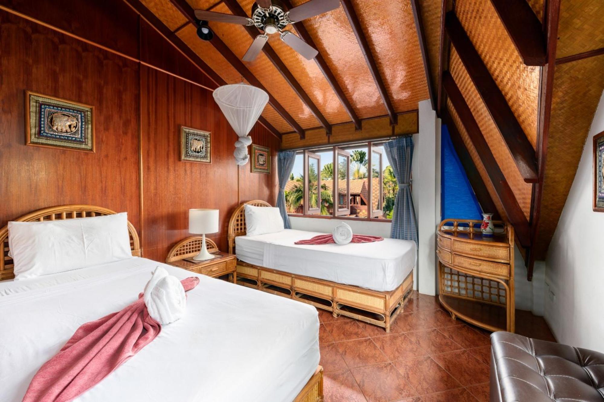 Beachfront Villa, Bang Po Ban Bang Po Exterior foto