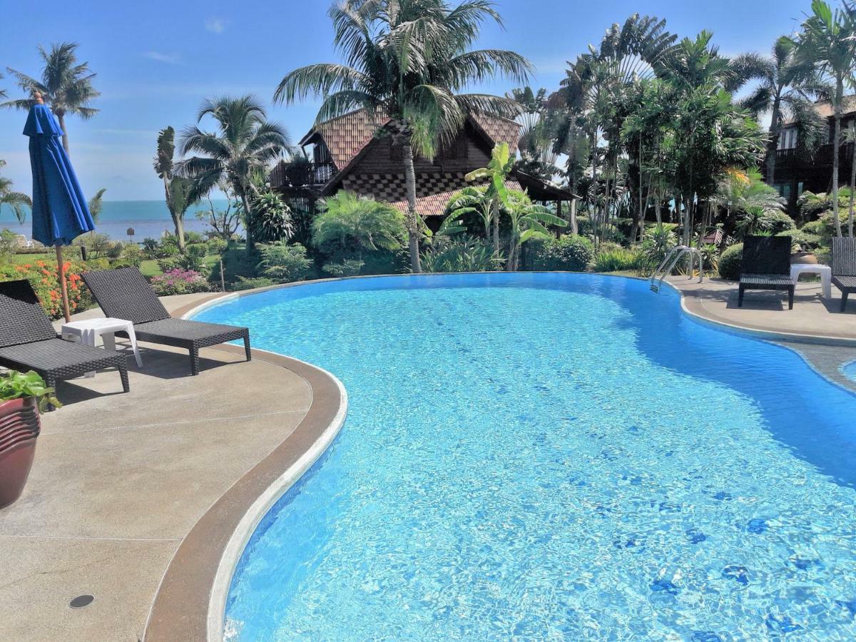 Beachfront Villa, Bang Po Ban Bang Po Exterior foto